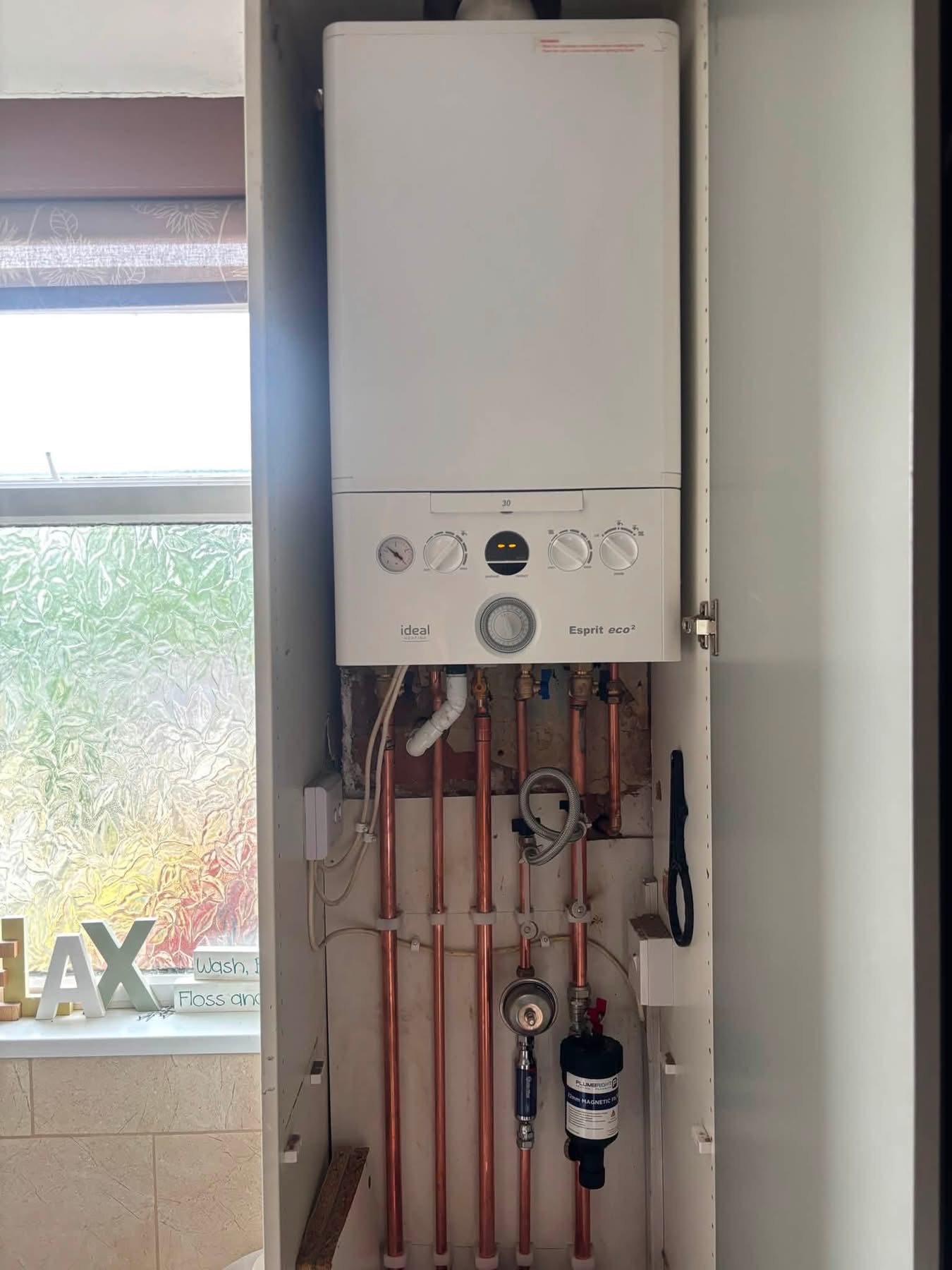 New Ideal Esprit eco² boiler with tidy copper pipework